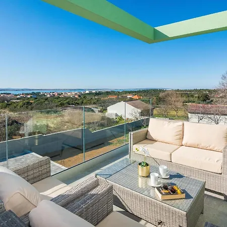 Gorgeous In With Wifi Holiday home *