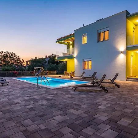 Gorgeous In With Wifi Holiday home Vrsi