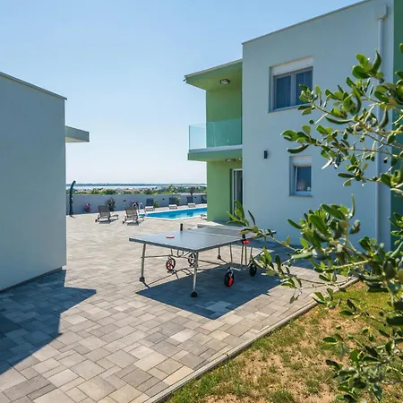 Holiday home Gorgeous In With Wifi Vrsi